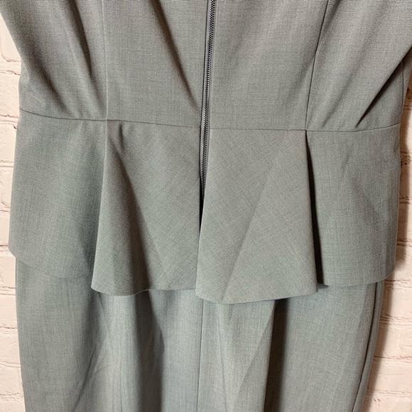 Elie Tahari Gray Sheath Dress w/ Blue Accent - Picture 6 of 6
